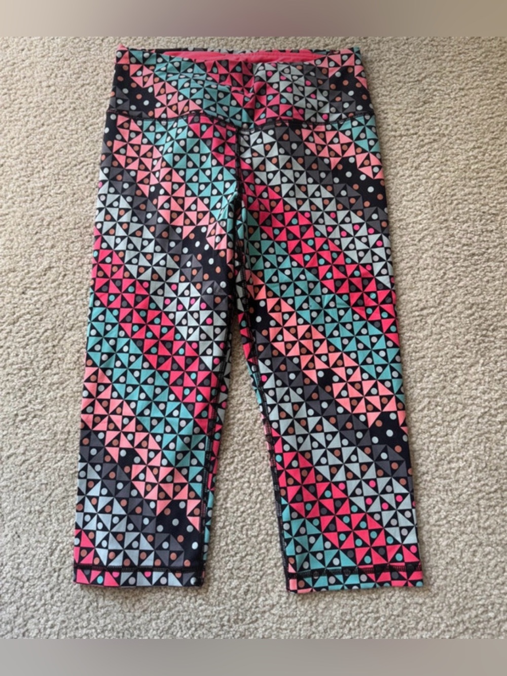 Victoria's Secret Capri Leggings in Coral, Teal, Gray, Black